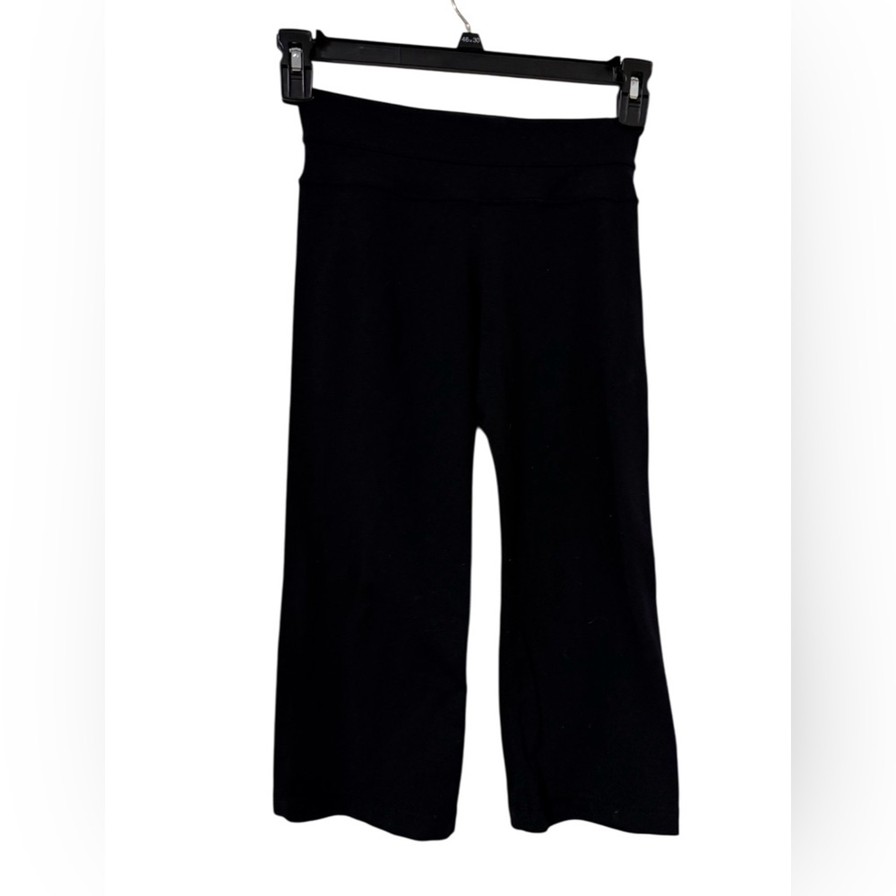 Lululemon Black Stretch Yoga Pants Size 2 Cropped Leggings Short Athleisure